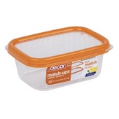 Plastic takeaway containers